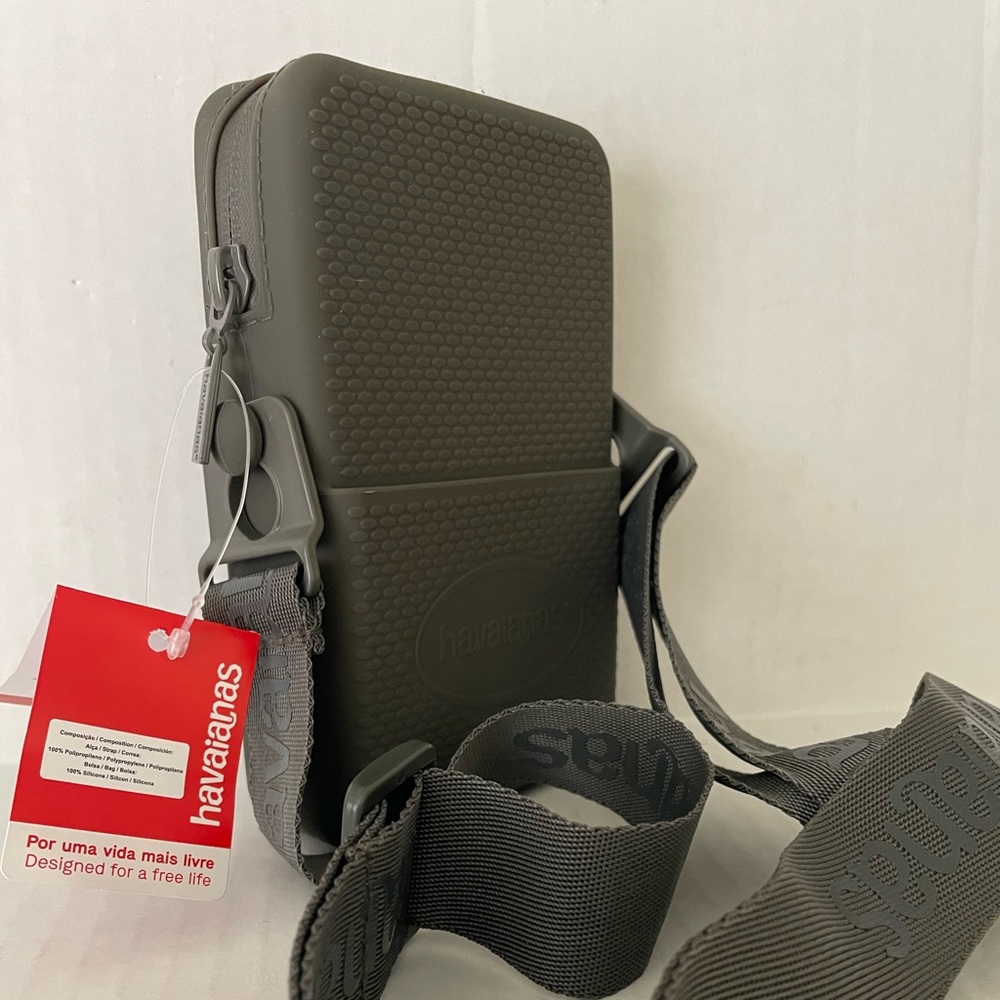 NWT Havaianas Street Bag, Military Grey - Picture 3 of 5